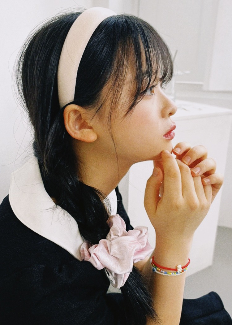 TINT SCRUNCHIE (PINK) [SOLD OUT]